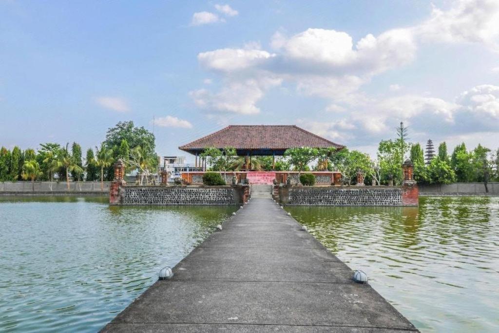 Spot On 1784 Tnc Residence Syariah Mataram Zewnętrze zdjęcie